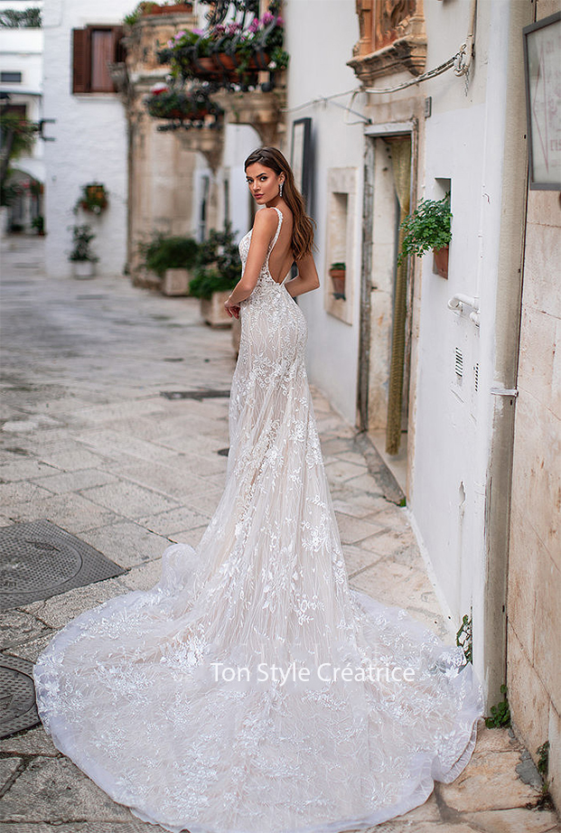 Robe de mariée élégante en dentelle Gard