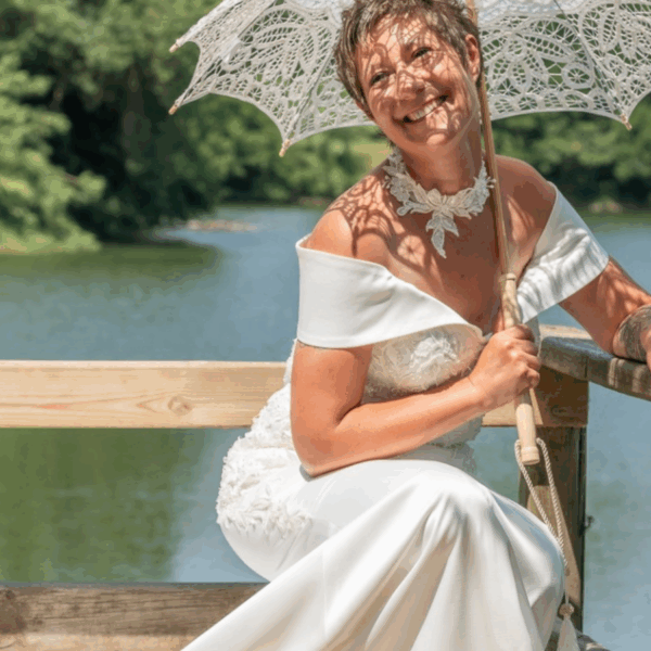 Robe de mariée sirène corset coeur col bardot, col bateau, en satin et dentelle robe de mariée faite sur mesure