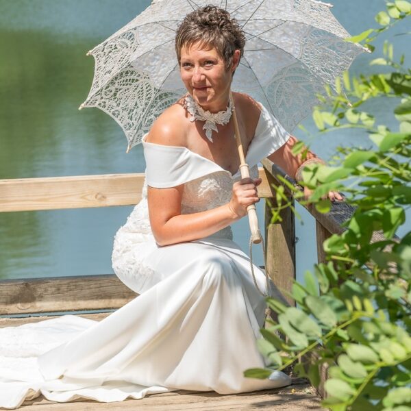 Robe de mariée sirène corset coeur col bardot, col bateau, en satin et dentelle robe de mariée faite sur mesure