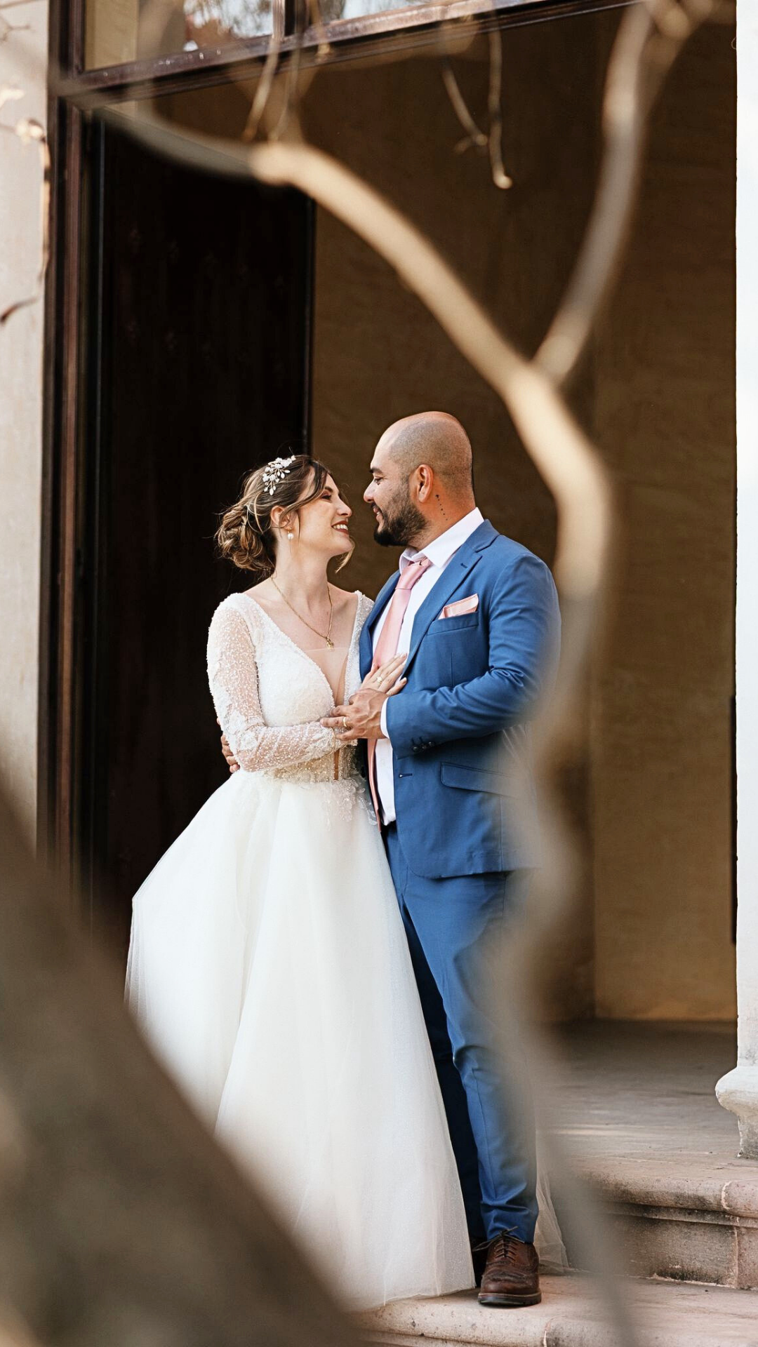 Mariée jour J robe de mariée sur-mesure Laura Queen Création