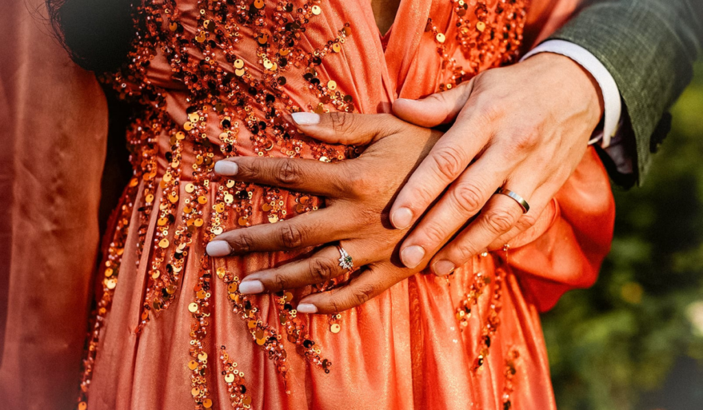 Créatrice robe de mariée Gard Laura Queen Création sur-mesure unique